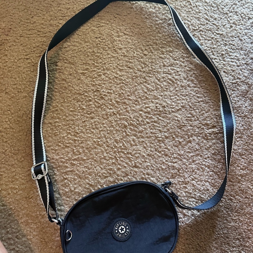 Kipling adjustable crossbody